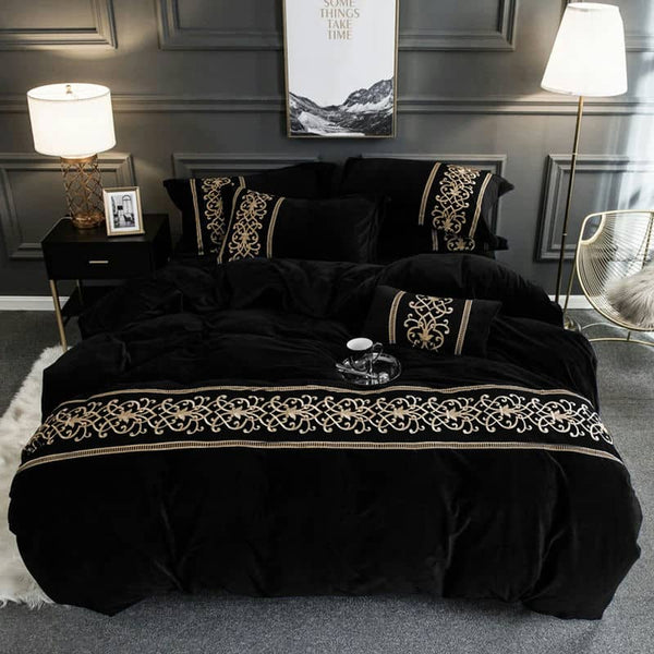 Embroidered velvet Duvet Set - Black