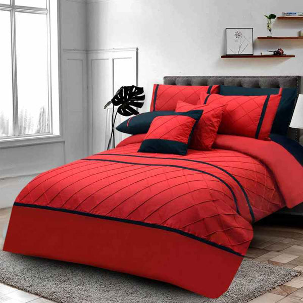 Red & Black Pinch Pleated Duvet Set - 8 Pieces