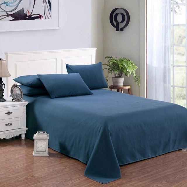 Cotton Plain Bedsheet - 3 Pieces - Navy Blue - Linen.com.pk